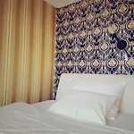 Maxplaza 4*