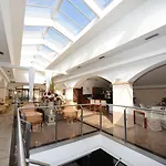 Szálloda Maxplaza