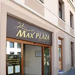 호텔 Maxplaza 트르나바