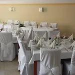 Maxplaza 4*