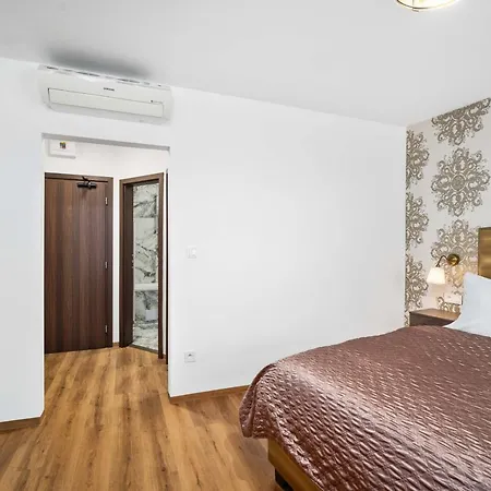 Hotel Maxplaza