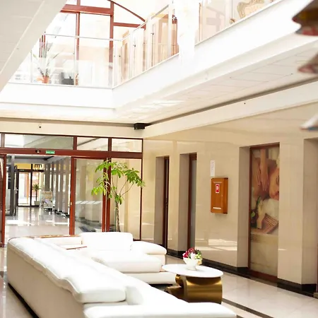 Maxplaza Τρνάβα