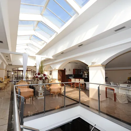 Hotel Maxplaza