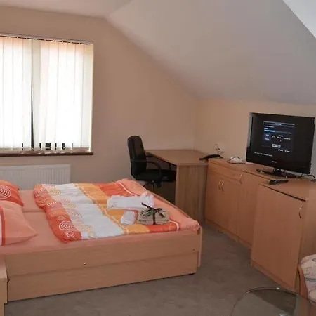 Maxplaza Hotel